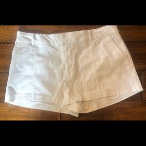 Abercrombie &Fitch Women’s Short Shorts